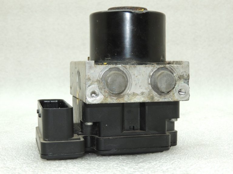 Oriģinālais Opel Zafira B 1.8i ABS sūknis 93191453, 13246534