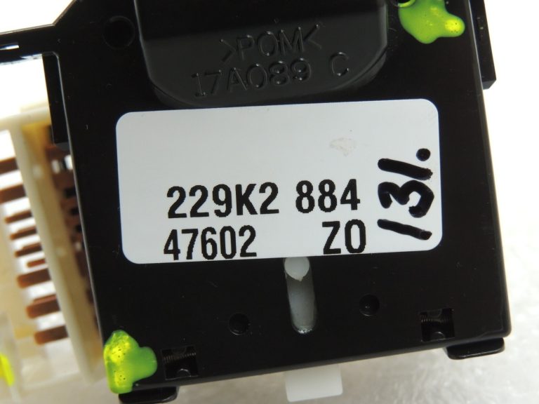 Suzuki Liana indikatoru slēdža gaismas slēdzis 3740059J40