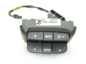 Suzuki Liana SX4 Grand Vitara radio pārslēdzējs stūres pārslēdzējs 374605050J10