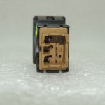 Suzuki Liana miglas lukturu slēdzis 3727059J00