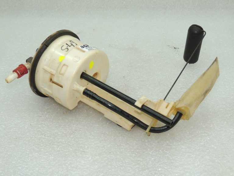 OEM Suzuki Liana 1.4D dīzeļdegvielas sūknis RH414D 1519073810