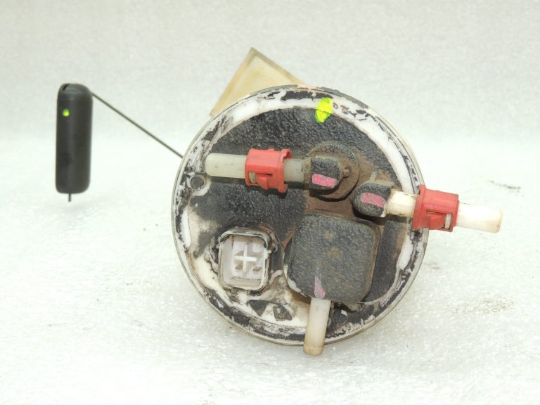 OEM Suzuki Liana 1.4D dīzeļdegvielas sūknis RH414D 1519073810
