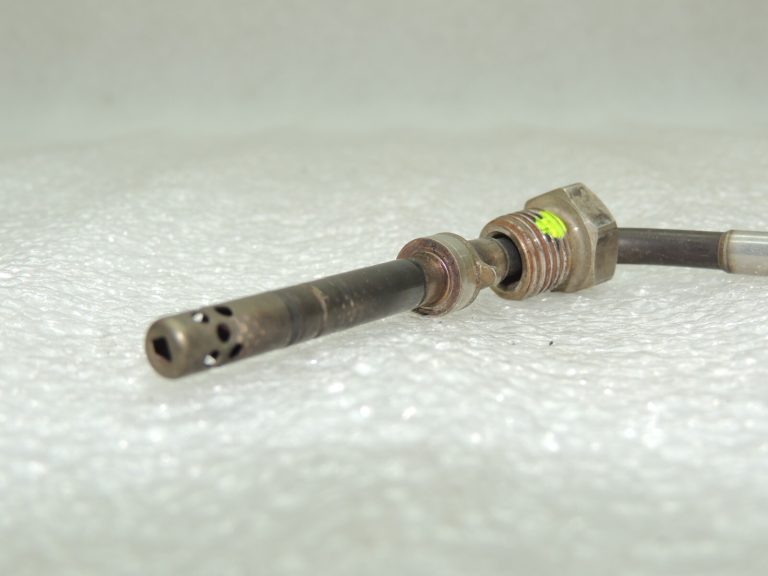Alfa Romeo Giulietta 940 2.0D Izplūdes gāzu temperatūras sensors 51825681