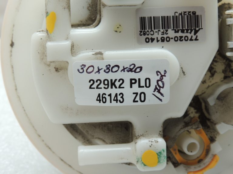 Toyota Avensis T27 1.8 benzīna degvielas sūknis 7702005140