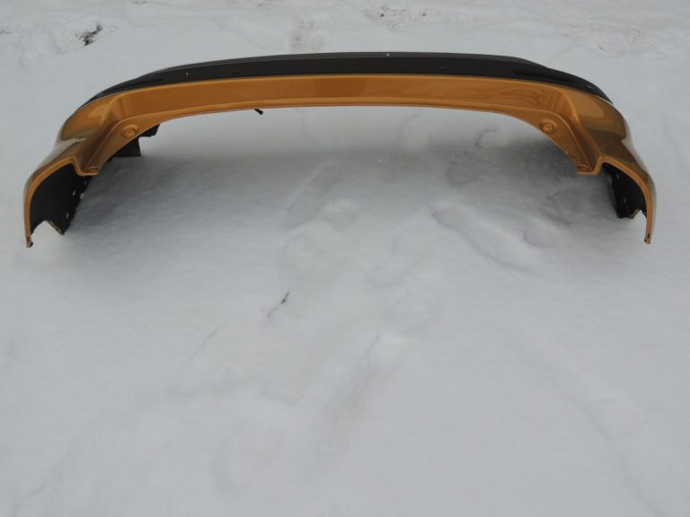 Suzuki Vitara LY IV Aizmugurējā bampera krāsa DBH 71811-54P11-N49 7187186R000BK