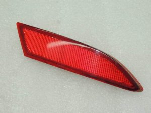 Ford Focus III Atstarotājs aizmugurējā bufera labais 1763039 BM51-515B0-AE