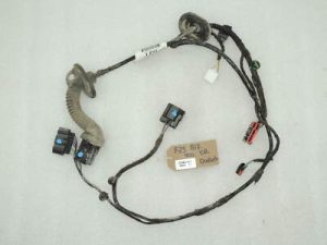 Ford Focus III Aizmugurējo kreiso durvju elektroinstalācijas instalācija 2121028 F1ET-14240-LEH