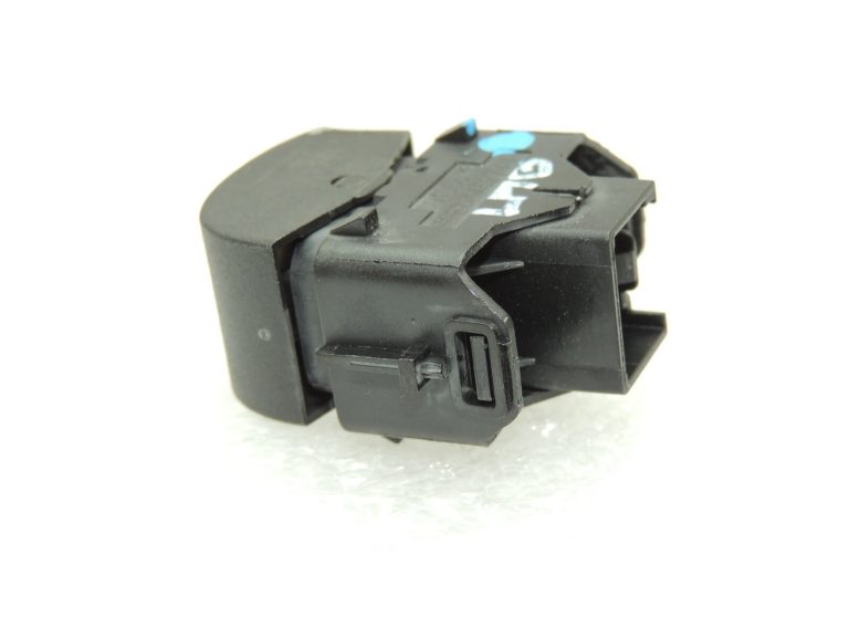 Ford Focus III logu slēdzis Logu slēdzis pa labi 1850432 F1ET-14529-AA