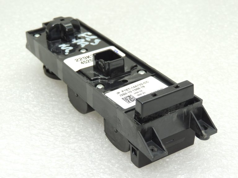 Ford Focus III Logu regulatora slēdzis priekšējais kreisais 2033142 F1ET-14A132-CC