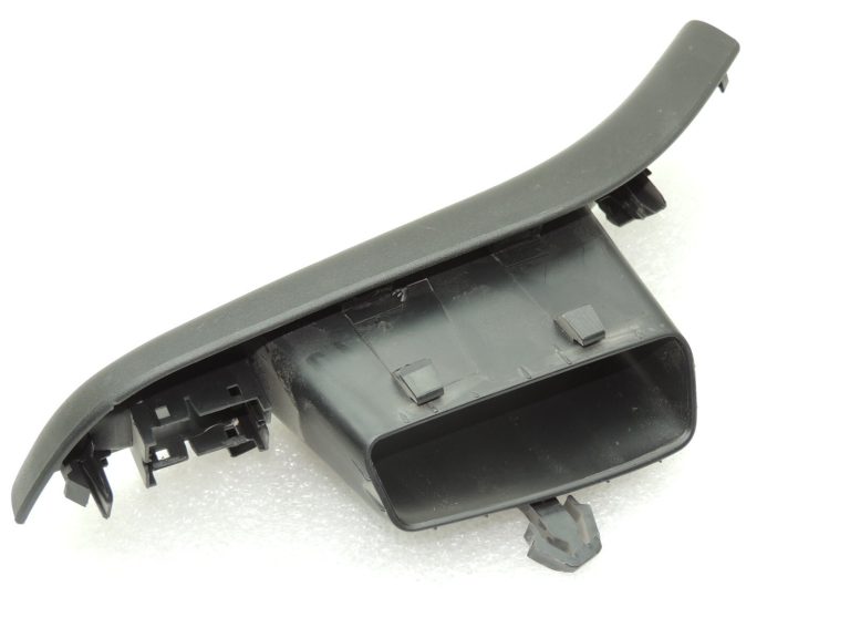 Ford Focus III vāks logu regulatora slēdža durvju vāks aizmugurējais labais 1733662