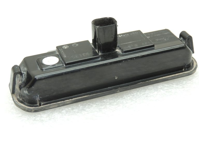 Ford Focus III aizmugurējo durvju atvērējs 1886014 BM51-19B514-AF