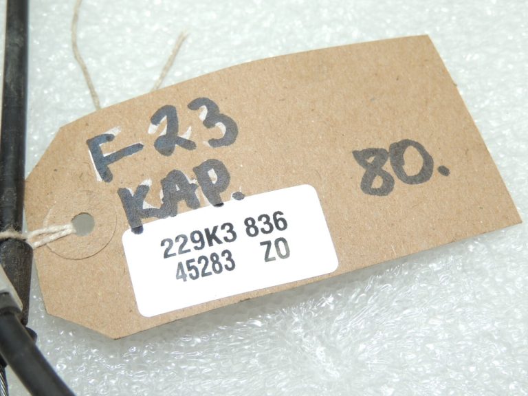 Ford Focus III motora pārsega trose 1755064 AM51-16C657-AG