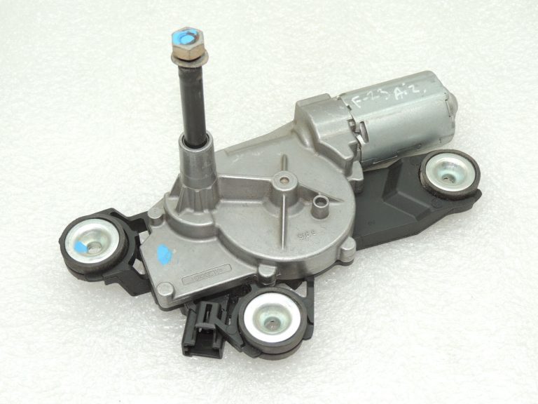 Ford Focus III Aizmugurējā stikla tīrītāja motors 1851421 F1FB-17K441-AA