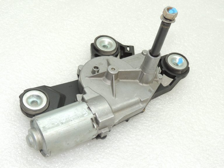 Ford Focus III Aizmugurējā stikla tīrītāja motors 1851421 F1FB-17K441-AA