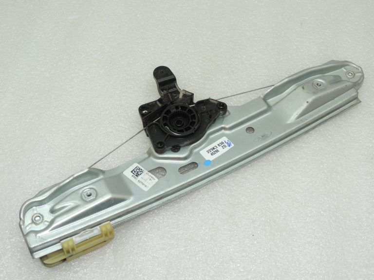 Ford Focus III aizmugurējais kreisais loga regulators 1870372 BM51-A27001-BE