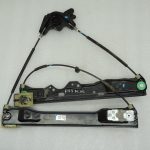 Ford Focus III Logu regulators priekšējais kreisais 1870698 BM51-A23201-BF