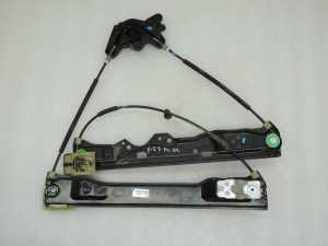 Ford Focus III Logu regulators priekšējais kreisais 1870698 BM51-A23201-BF