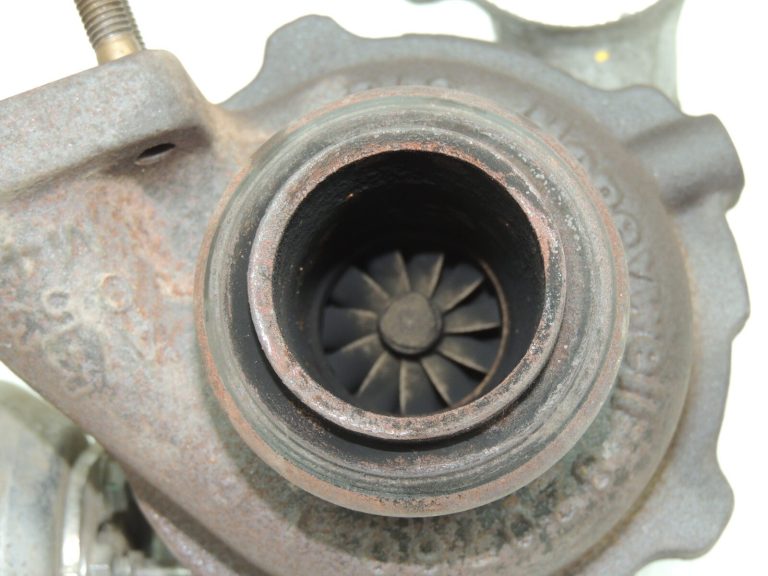 Ford Focus III 1.5TDCi turbokompresors 1870257 FM5Q-6K682-AA