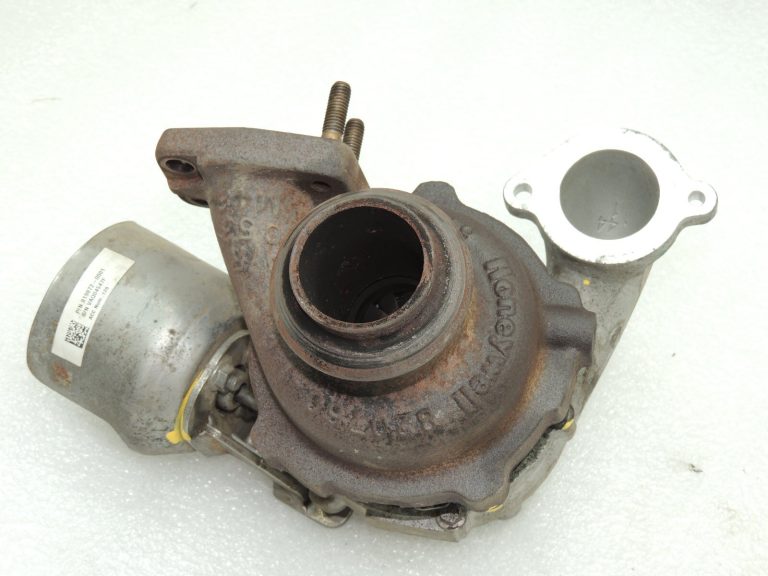 Ford Focus III 1.5TDCi turbokompresors 1870257 FM5Q-6K682-AA