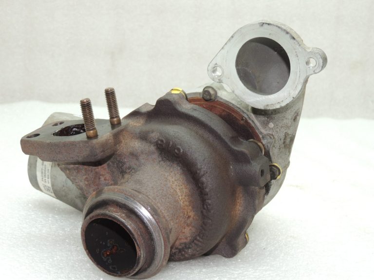 Ford Focus III 1.5TDCi turbokompresors 1870257 FM5Q-6K682-AA