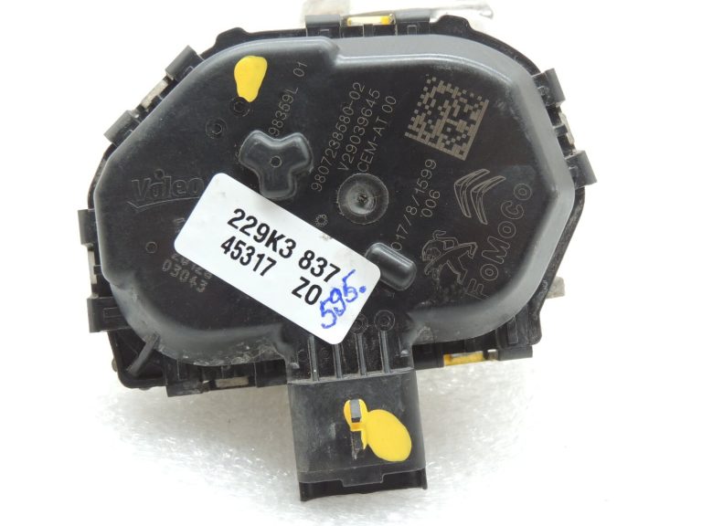 Ford Focus III 1.5TDCi droseļvārsts 1869492 FM5Q-9E926-AA