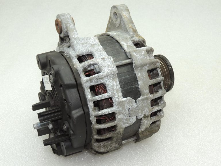 Renault Espace V 1.6DCi ģenerators 231001046R 231004BE0BC
