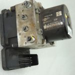 Nissan Navara II 4×4 3.0dCi ABS sūknis 476605X23A