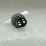 Nissan Navara II 4×4 priekšējo lukturu kronšteins 262405X00A