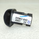 Renault Captur I J87 ārējo aizmugurējo durvju rokturu vāciņš Blue Marine Fume 806B02596R