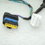 OEM Nissan Navara II 4×4 durvju instalācija priekšējā labā 241255X00D