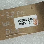 OEM Nissan Navara II 4×4 durvju instalācija priekšējā kreisā 241245X00D