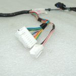 OEM Nissan Navara II 4×4 durvju instalācija priekšējā kreisā 241245X00D