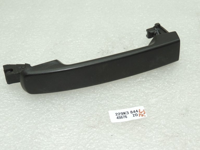 OEM Nissan Navara II 4×4 durvju rokturis melns 80640EB100
