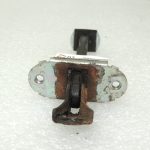OEM Nissan Navara II 4×4 aizmugurējo durvju pārbaude 824304X30A 824304X30B