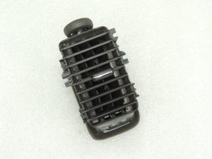 Nissan Navara II 4x4 Air vent front left 681345X05A