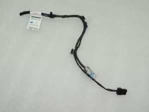 Nissan Navara II 4x4 elektroinstalācijas siksnas centrālās konsoles remonts 240165X60B