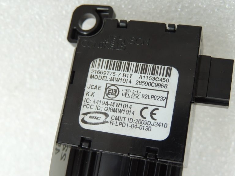 OEM Nissan Navara II 4×4 imobilaizera nolasīšanas spoles vadības bloks 28590C9968