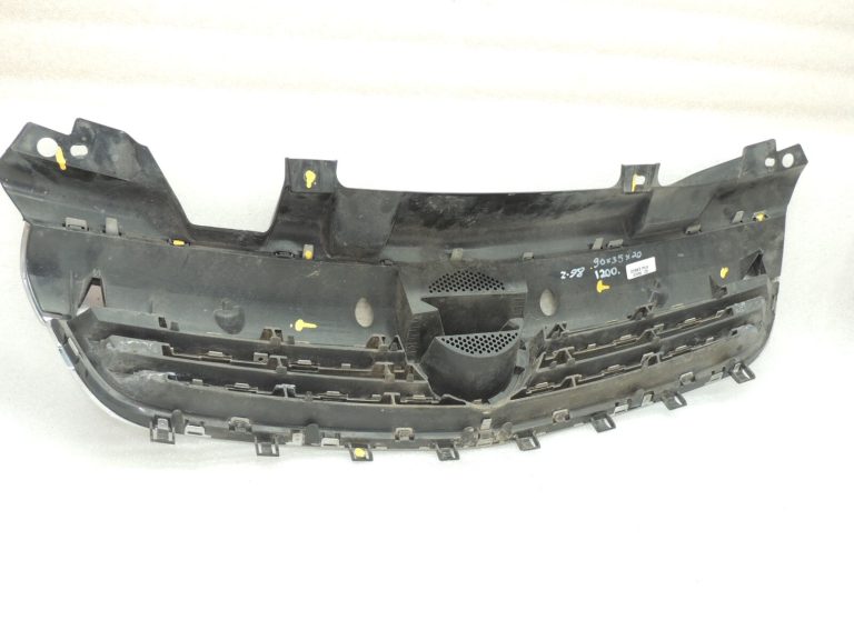 Opel Zafira B Facelift 2008 radiatora režģis priekšējais režģis hromēts 93199113 13247327