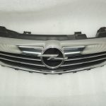 Opel Zafira B Facelift 2008 radiatora režģis priekšējais režģis hromēts 93199113 13247327