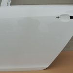 Opel Insignia A durvju aizmugurējā kreisā hečbeks 40R Sniega balta