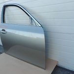 BMW E60 E61 Sedans Durvju priekšējā labo durvju priekšējā labo durvju priekšējā labo durvju priekšējā 349 Olivīns metālisks