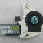 VW Golf Passat oriģināls priekšējais kreisais elektrisko logu motors 5Q4959801B