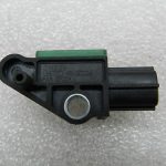 Volkswagen Sharan Passat Tiguan Oriģinālais avārijas sensors Trieciena sensors 5N0959351
