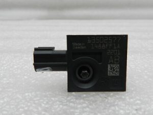 Opel Meriva oriģinālais sānu paātrinājuma sensors Crash sensors 13502577