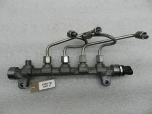 KIA Ceed oriģinālā degvielas iesmidzināšanas sliede 31400-2A420