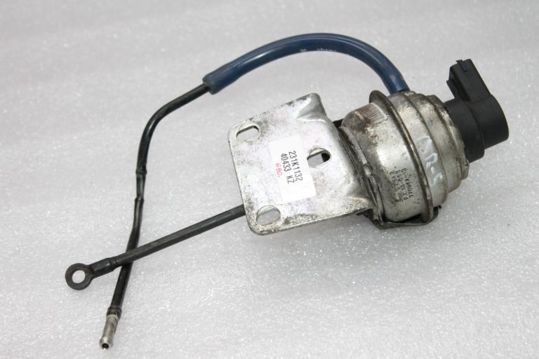 OEM Alfa Romeo Giulietta 940 2.0 JTD turbokompresora vakuuma kārbas piedziņa 55246403