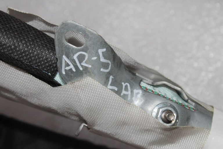 Oriģināls Alfa Romeo Giulietta 940 Drošības modulis, aizkars pa labi 52003599