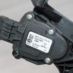 Oriģinālais Alfa Romeo Giulietta 940 2.0 JTD akseleratora pedālis 50521267, 505212670