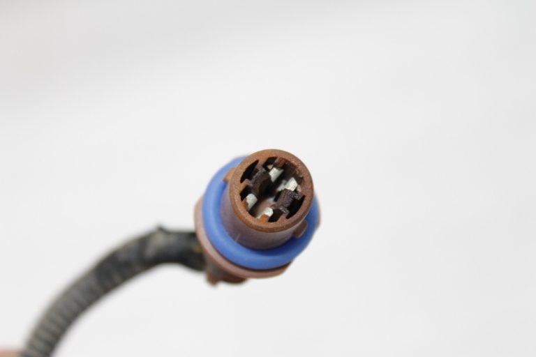 Oriģinālā Alfa Romeo Giulietta 940 numura zīmes apgaismojuma instalācija 51845804
