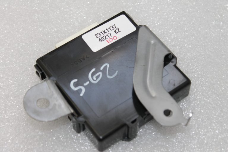 Suzuki SX4 II S-Cross JY PDC stāvvietas palīgsistēmas vadības bloks 37730-61M00, 3773061M00